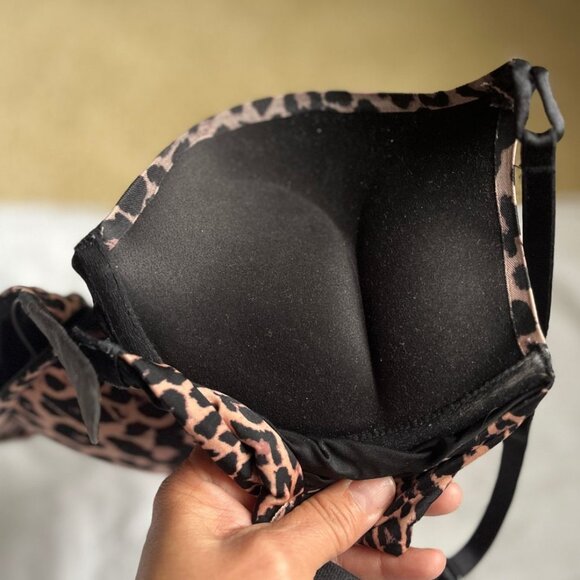 Victoria's Secret Animal Bombshell Add-2-Cups Push-Up Bra - Picture 3 of 3